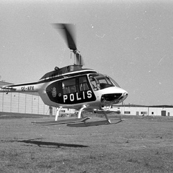 17003 LITN 434 11 - Helikopter