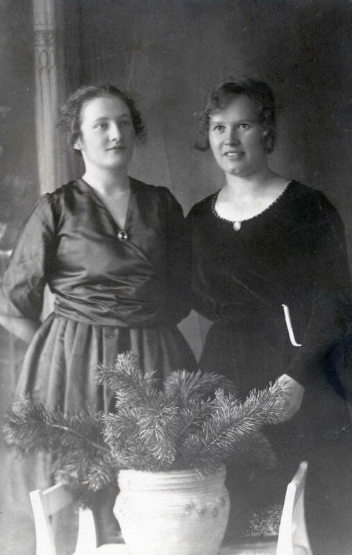 Hulda Stenvall 1900 - 1971 gift Ödlund (Syster ...