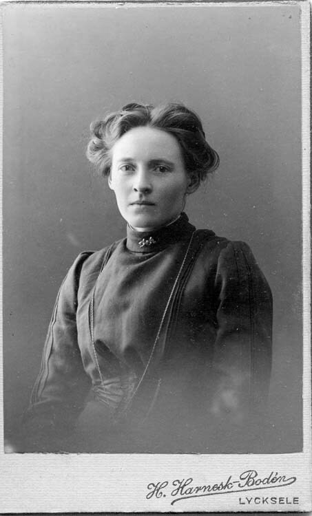 Ester Nilsdotter 1881 - 1951, gift Ljung