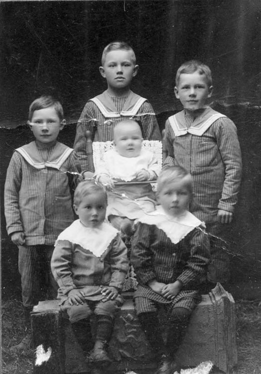 Barnen Lindahl, 1919 :