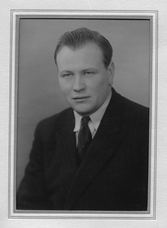 Jöns Lindström 1912 - 2006
