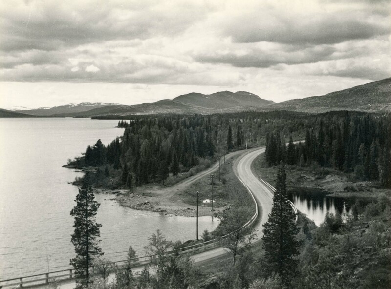 Svärda viken efter vägomläggningen 1947