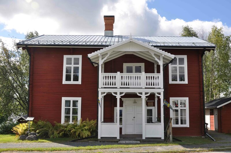 Länsmansgården byggdes 1848 - 52 av Anders Gust...