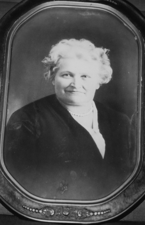 Lovisa Albertina Karlsdotter född i Harrvik 187...