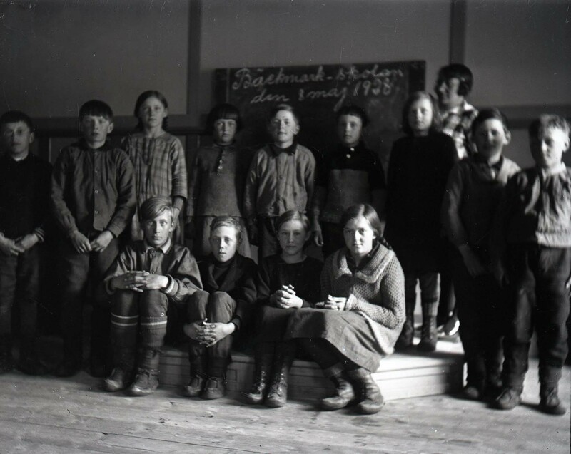 Bäckmark - skolan den 8 maj 1928