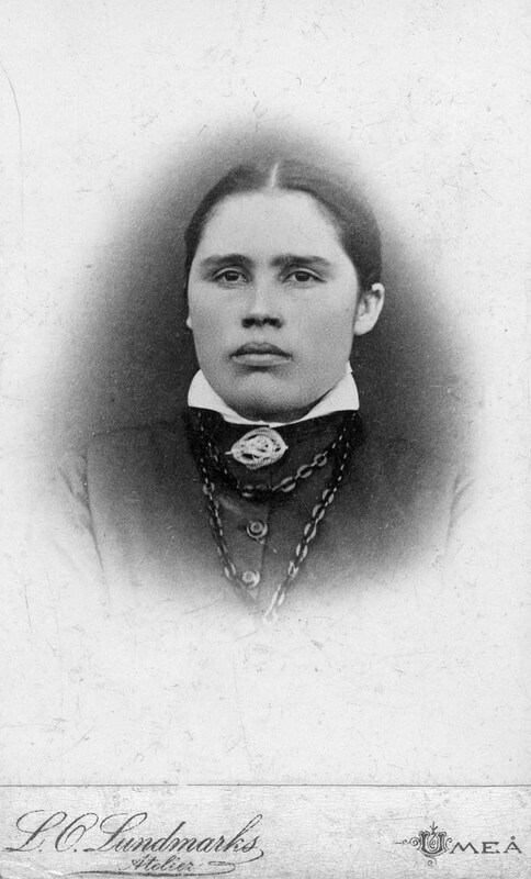 Amanda Andersson gift Olofsson 1871 - 1895. Frå...