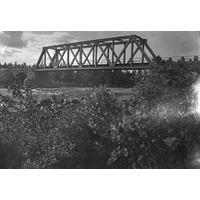 Skn Stou_US_DR079 - Inlansbanans bro över Vojmån