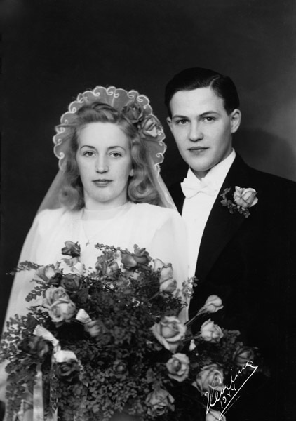 Brudparet Marianny och Åke Sörlin.