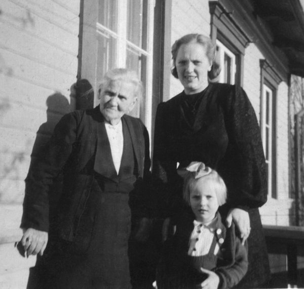Solgården Mars 1943.