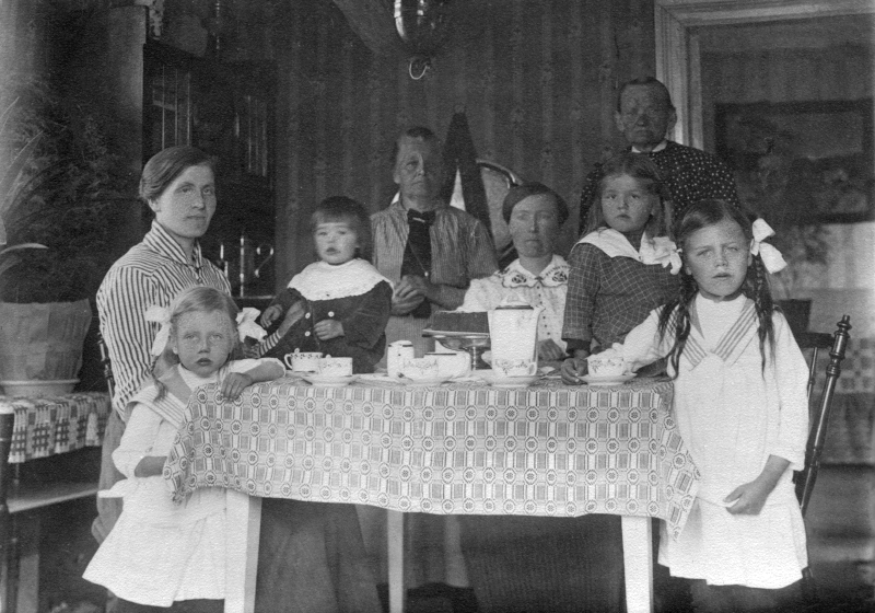 Familjen Sundqvist, Skansholm.