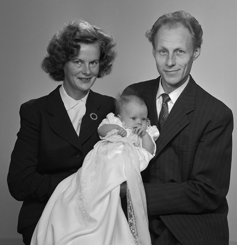 Valborg, Inger och Arne Eliasson.