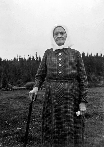 Bild av mor Gustava Persson i Lövnäs.