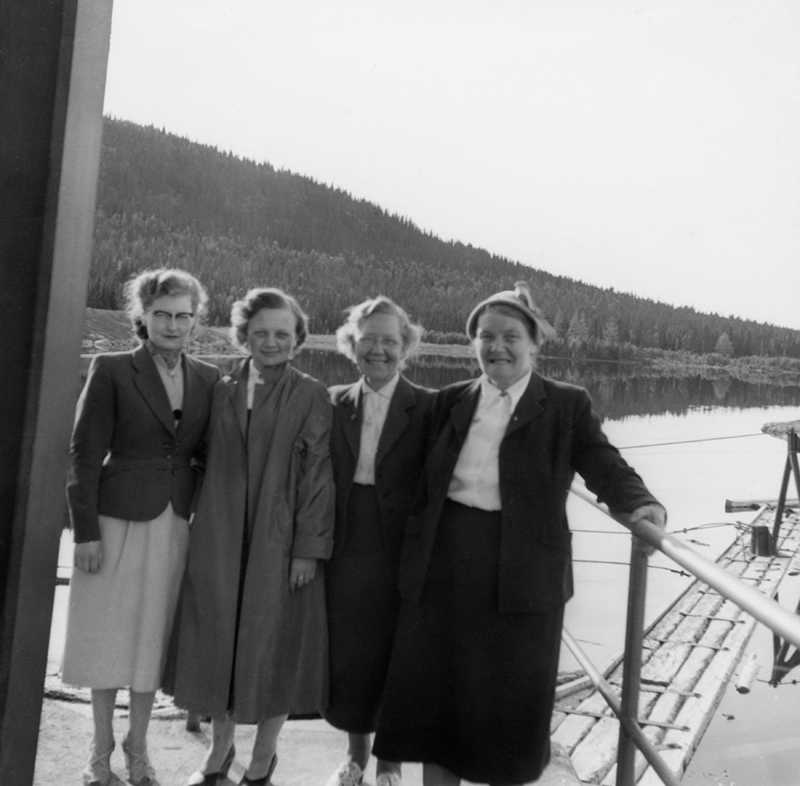 Karin Karlsson, Margit, Signe Danielsson och