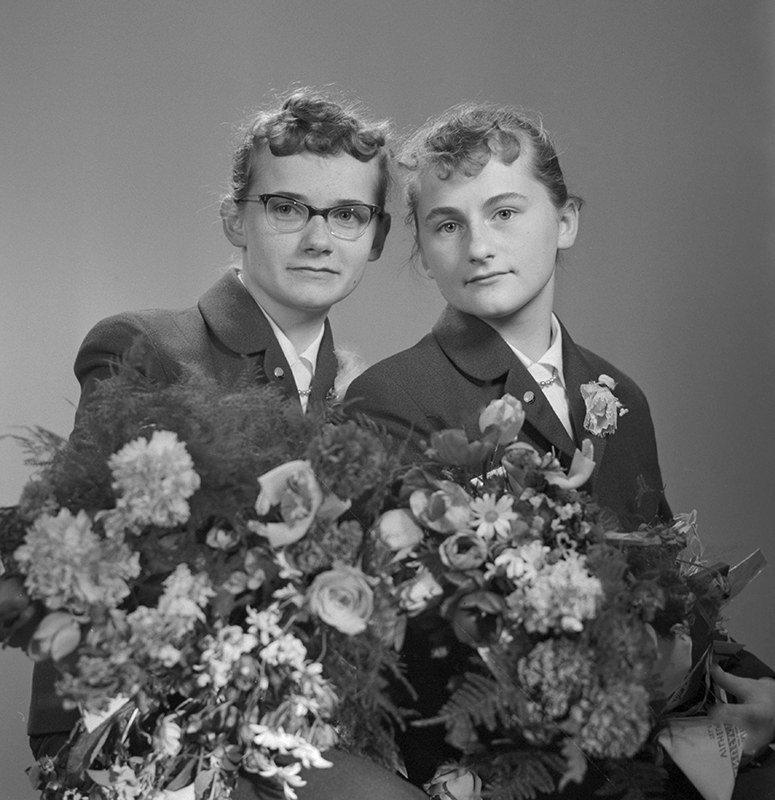 Sonja Margareta och Torhild Agneta Kristina Häl...