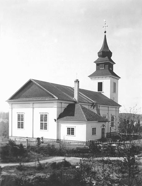 Vilhelmina kyrka under renovering.