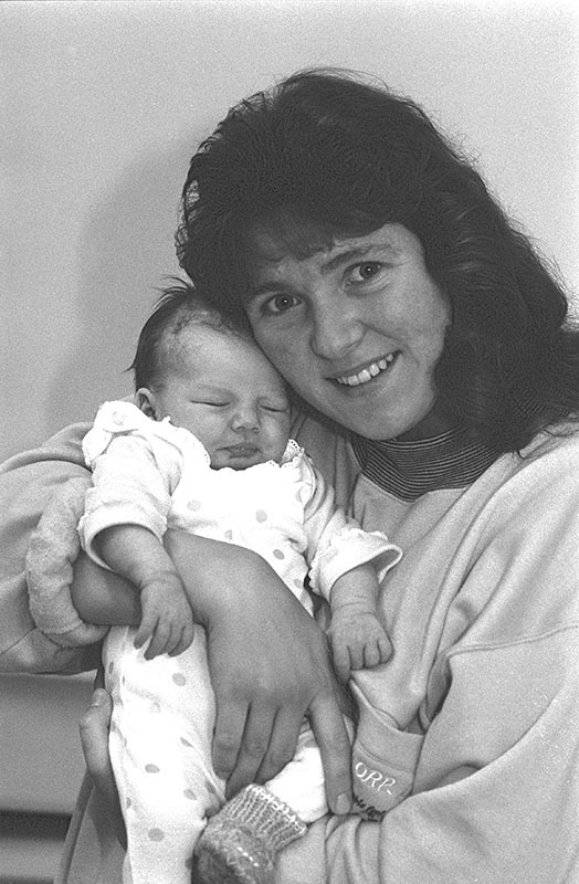 Lena Andersson, Malgovik med sin nyfödda dotter.
