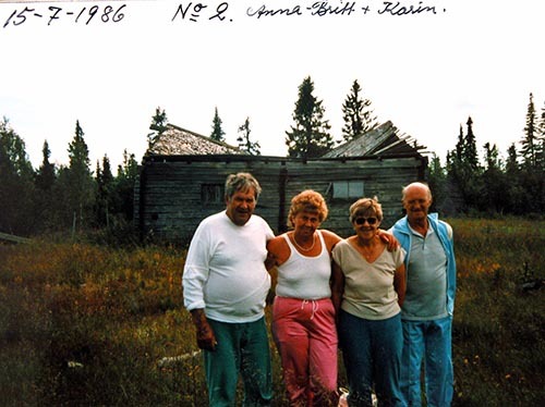 Ann-Britt och Karin år 1986-07-15.