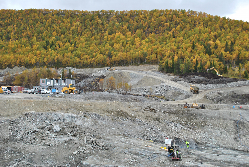 Dammbygge i Ransarn september 2013.