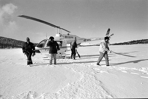Mot okänt mål, pimpelfiske på Satssjön1989.