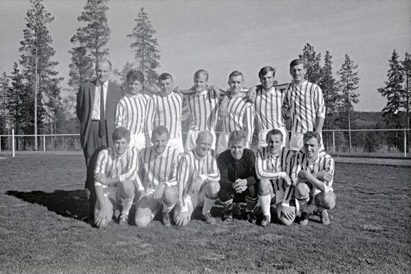 Vilhelmina IK Fotbollslag. Seriesegrare 1967.