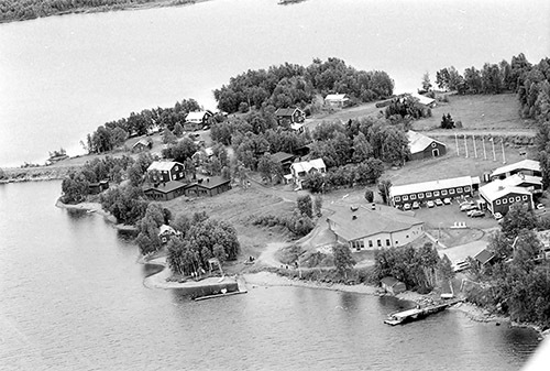 Saxnäs, flygfoto 1986-07-17.