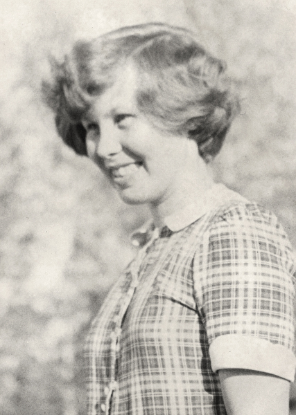Birgitta Larsson, Storvall. Hösten 1954.