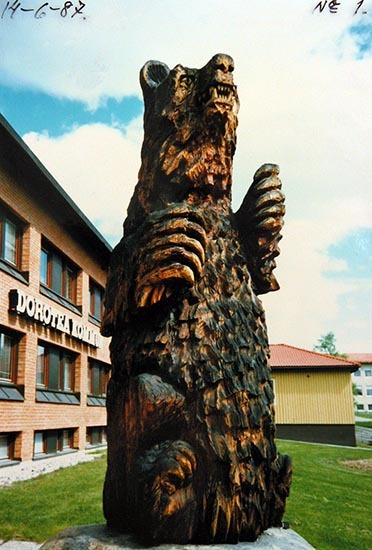 Träbjörnen i Dorotea, Västerbotten 1987-06-14.