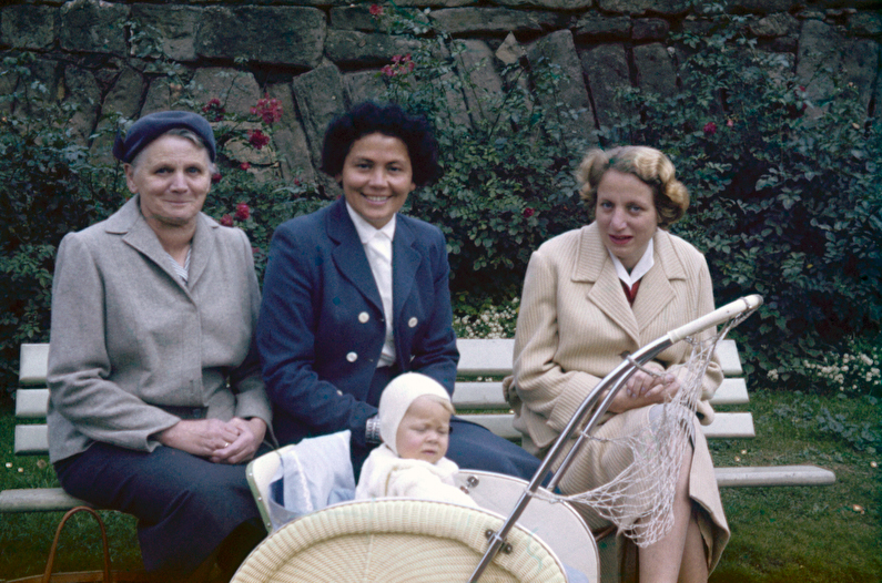 Mormor, Rosemarie Ira och moster