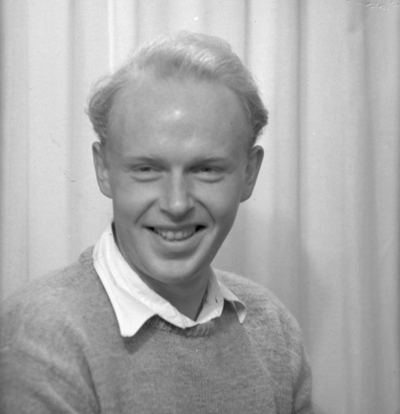 Hans, son till Dr. Nils Björkman 