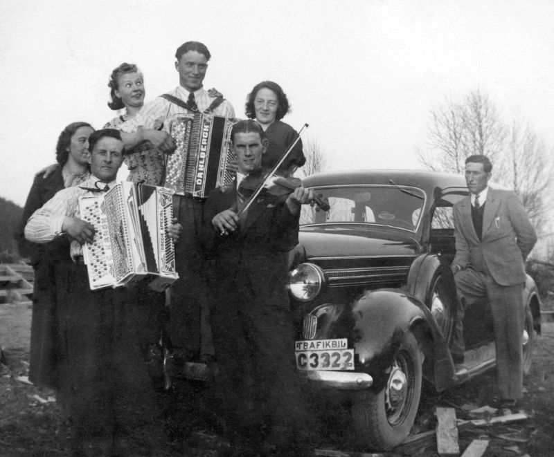 Gästspel i Pauträsk våren 1940. Med på bilden f...