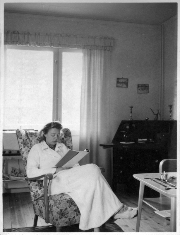 Påsken 1946 kom Hervor, syster till Dr. Lindste...