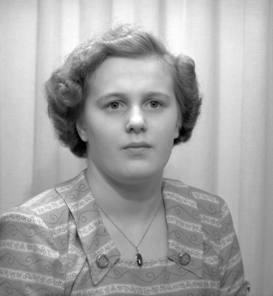 Helga Lövström,