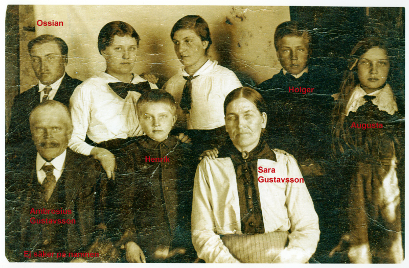Ambrosius och Sara Gustafssons familj, Ulvoberg.