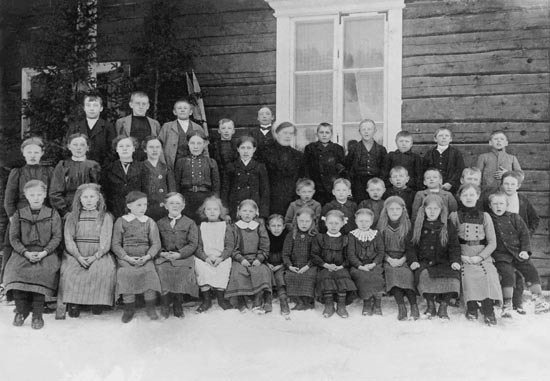 Södra Latikbergs skola 1911: