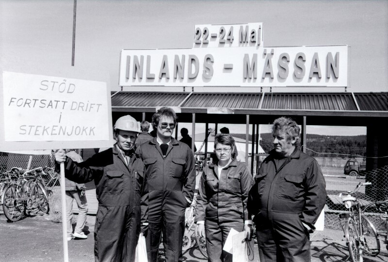 Demonstranter för gruvans fortlevnad.