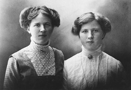Systrarna Anna och Linnea Hammar