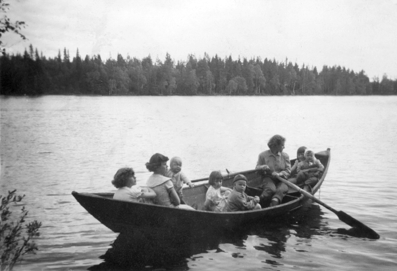 På båttur i Nordansjö.