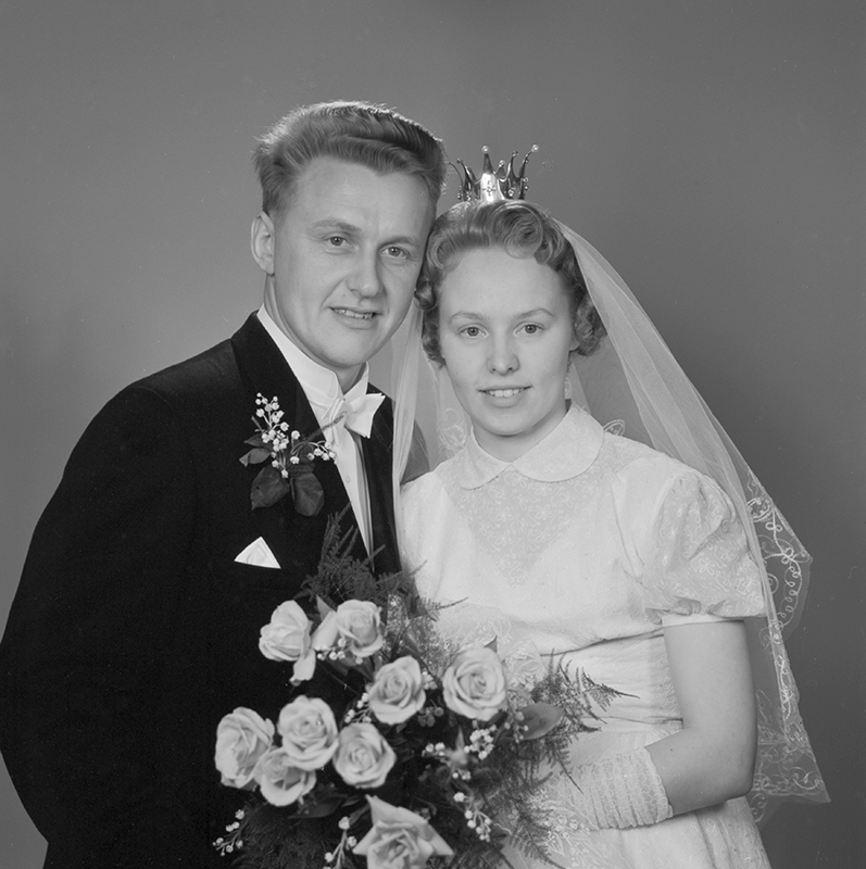 Bröllopsfoto av Lennart och Ann-Mari Grönlund  ...