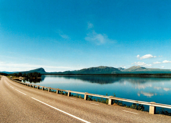 Vykortsvy utsikt från Saxnäs över Kultsjön