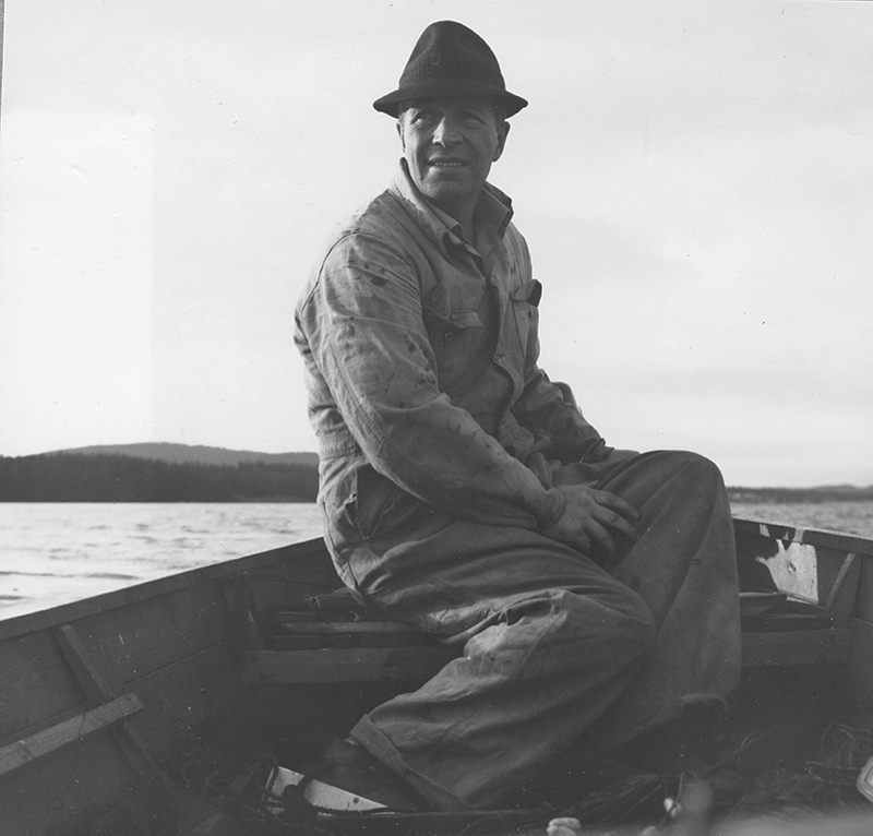 Gunnar Lundberg i båten.