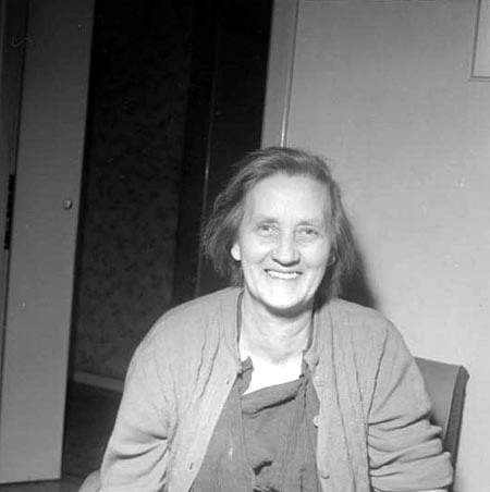 Frun Ragna Johansson, Mötingselberg.