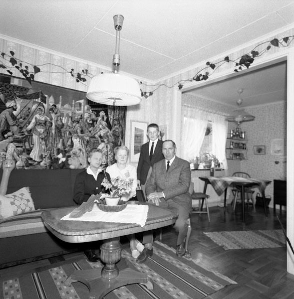 Hilding Väcklén med familj.
