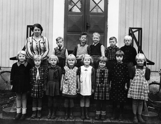 Förstaklassare vid Volgsjö skola i Vilhelmina.