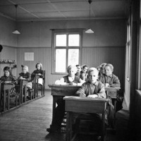 NE A1698.01 - Skolan i Skansholm 1946