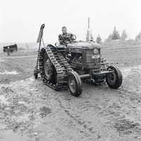 VF 000719 - Traktor