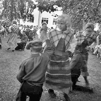 LS 0064.01 - Dans i Skolparken - Hembygdsdagarna 1964