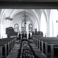 002-01972 - Interiör från Lindesbergs kyrka