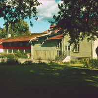001-DiaF003 - Trädgården öster om Tingshuset