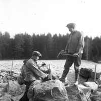 479-104 - Evert Olsson och Valfrid Larsson