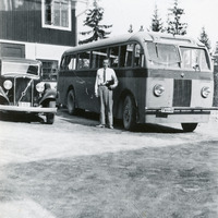 114-010 - Bil och buss